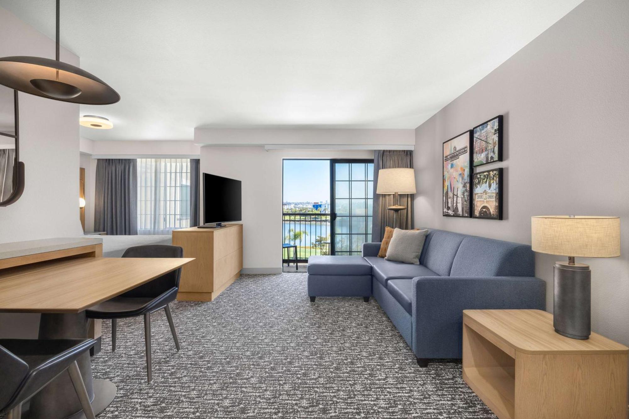 Homewood By Hilton Airport-liberty Station Hotel San Diego