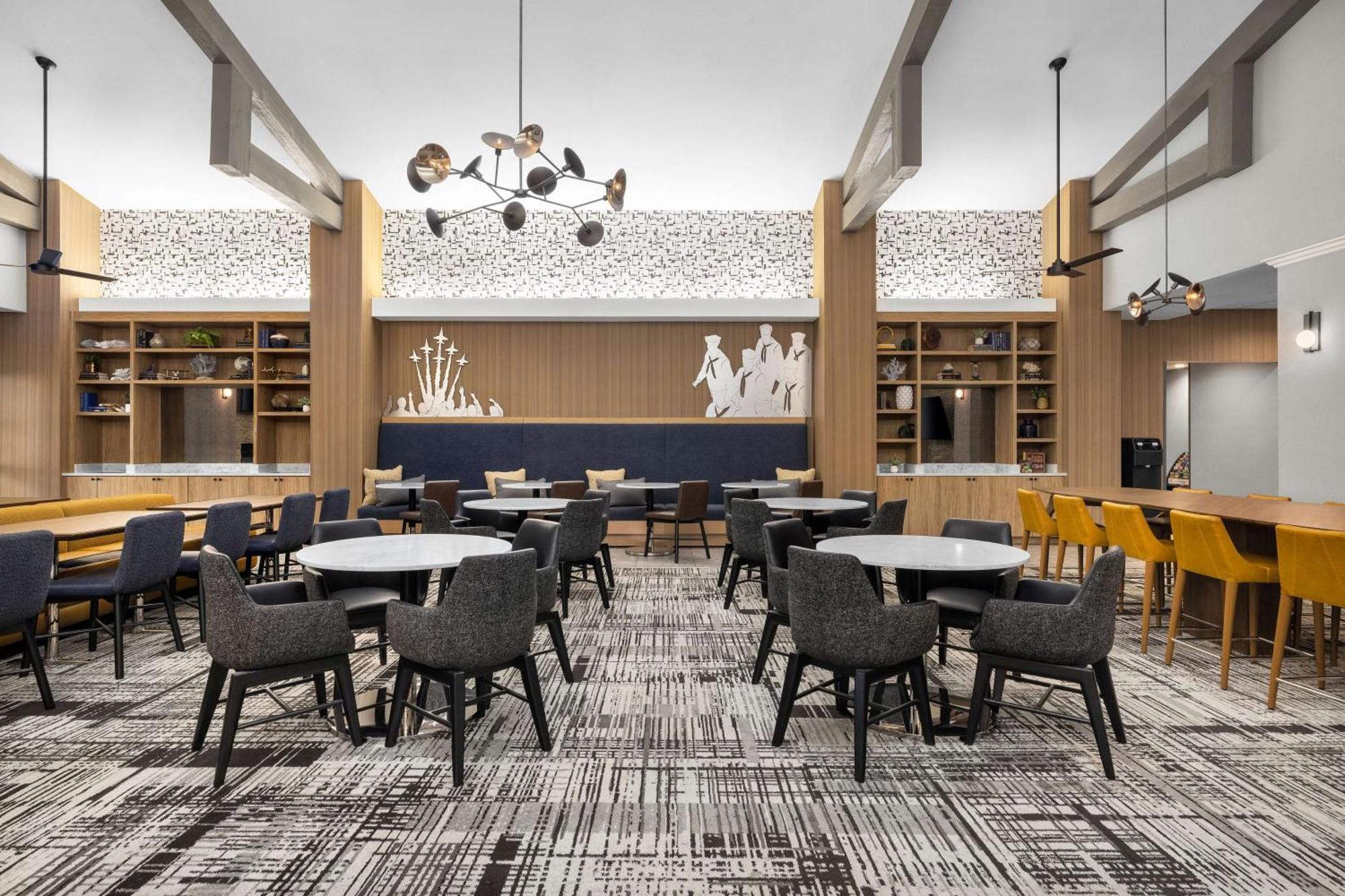 Homewood By Hilton Airport-liberty Station Hotel