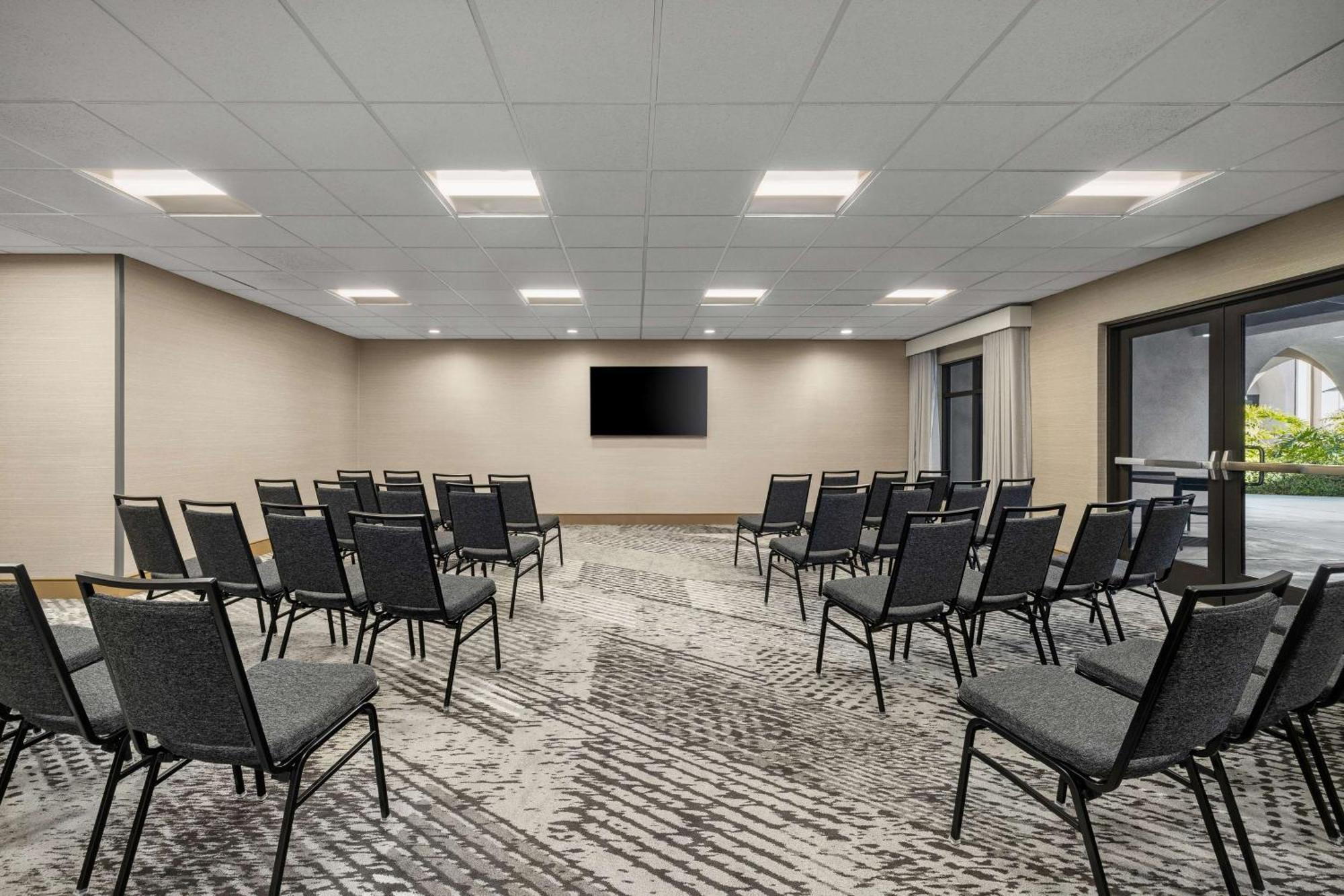 Hotel Homewood By Hilton Airport-liberty Station