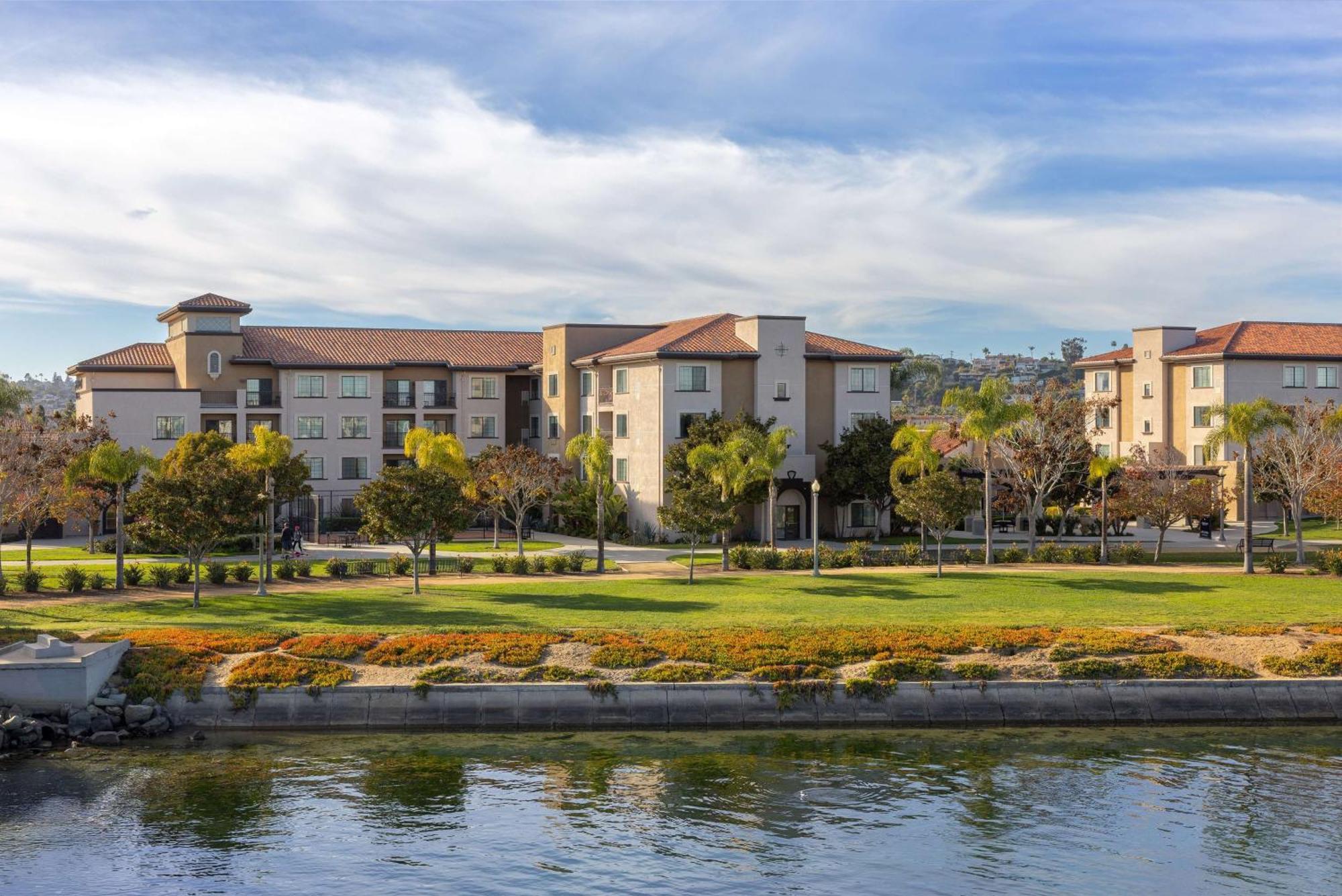 Homewood By Hilton Airport-liberty Station Hotel