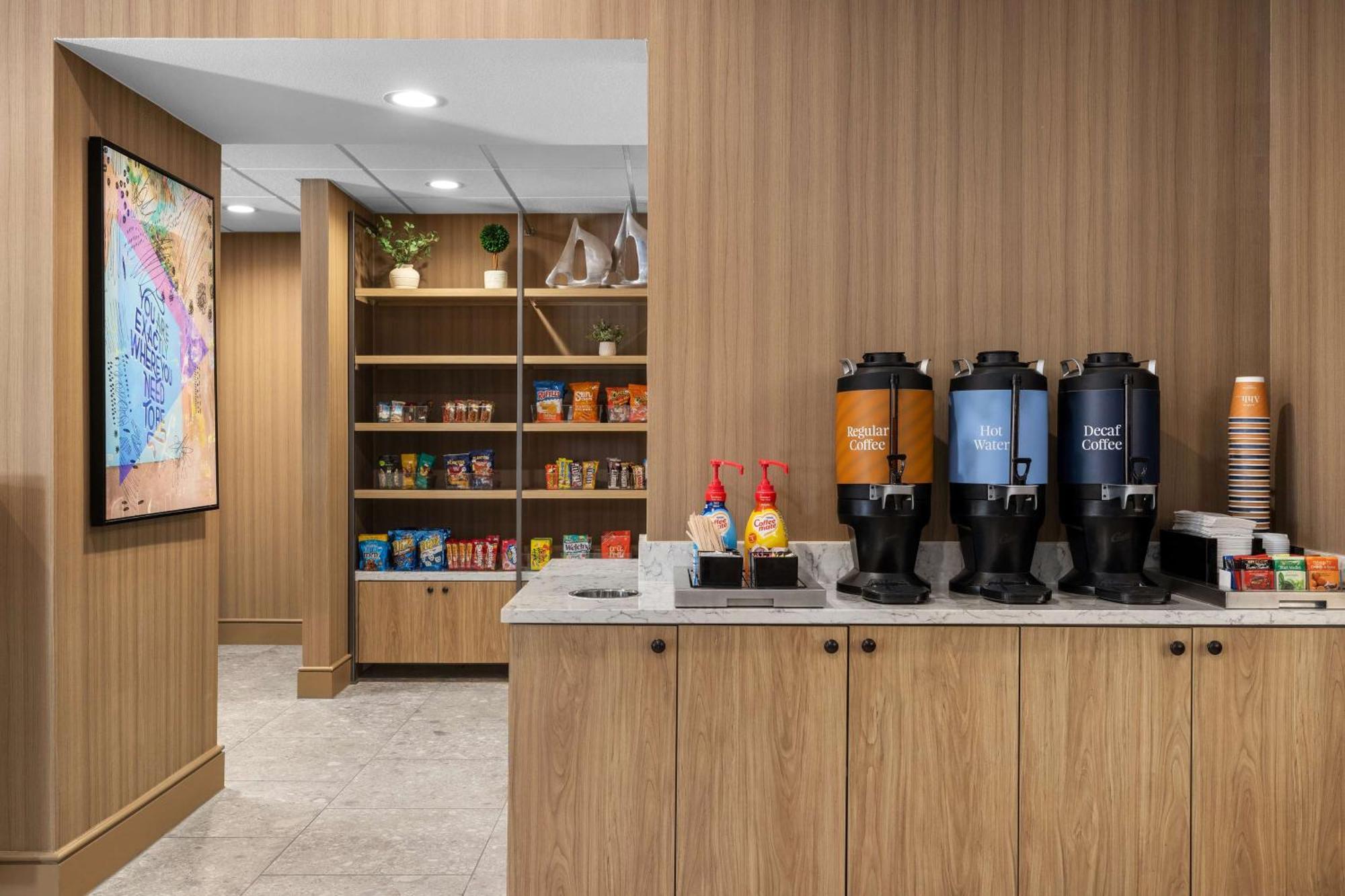Homewood By Hilton Airport-liberty Station Hotel 3*