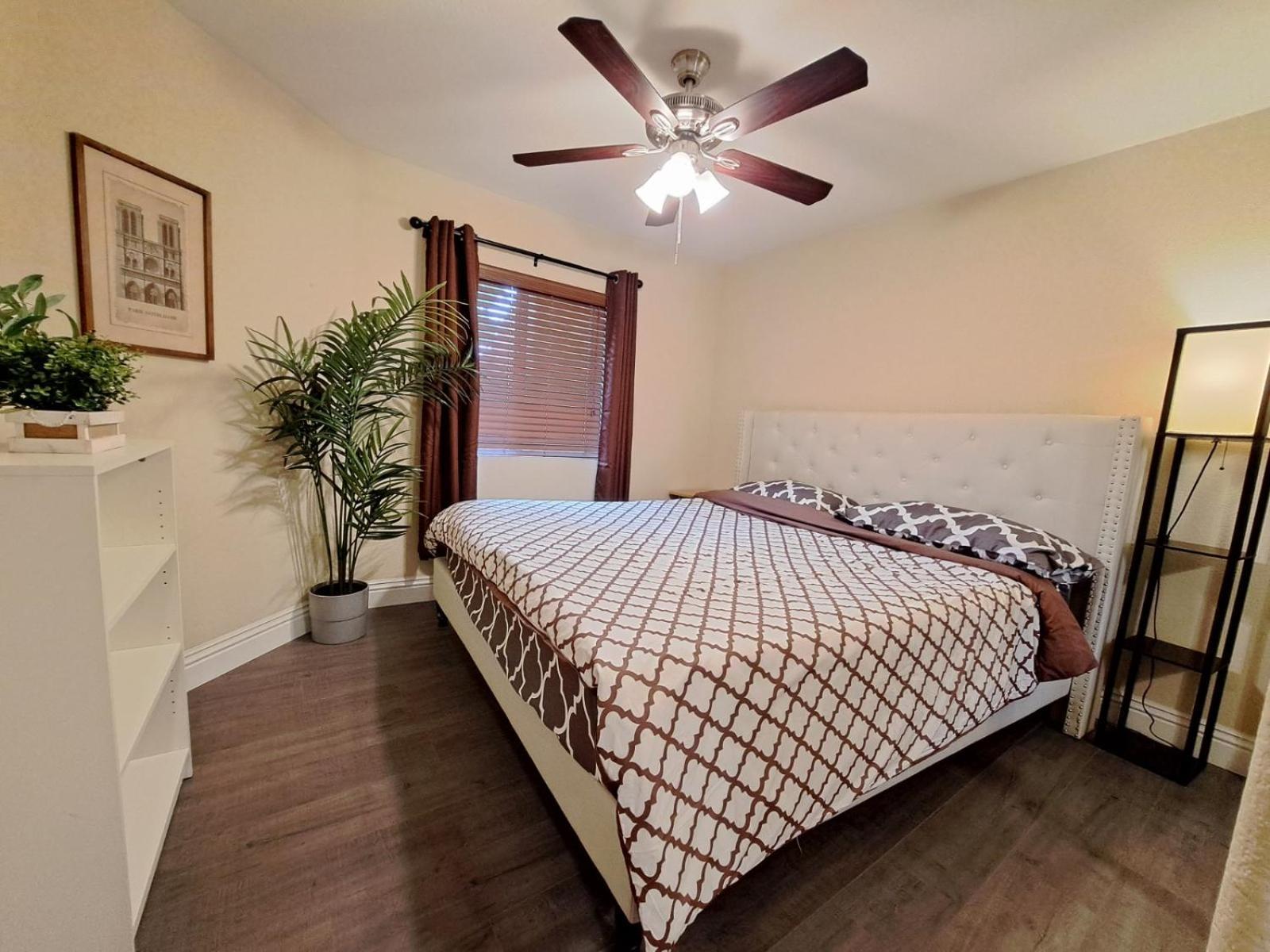 Apartment Venetian Vacation La Jolla One Bedroom Luxury Furnished Near And Utc Mall