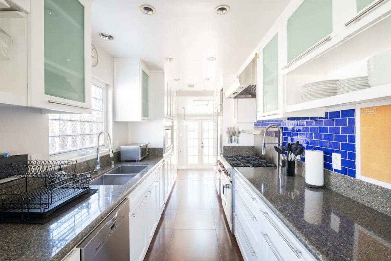 4221 Urban Oasis In Hillcrest Mission Hills