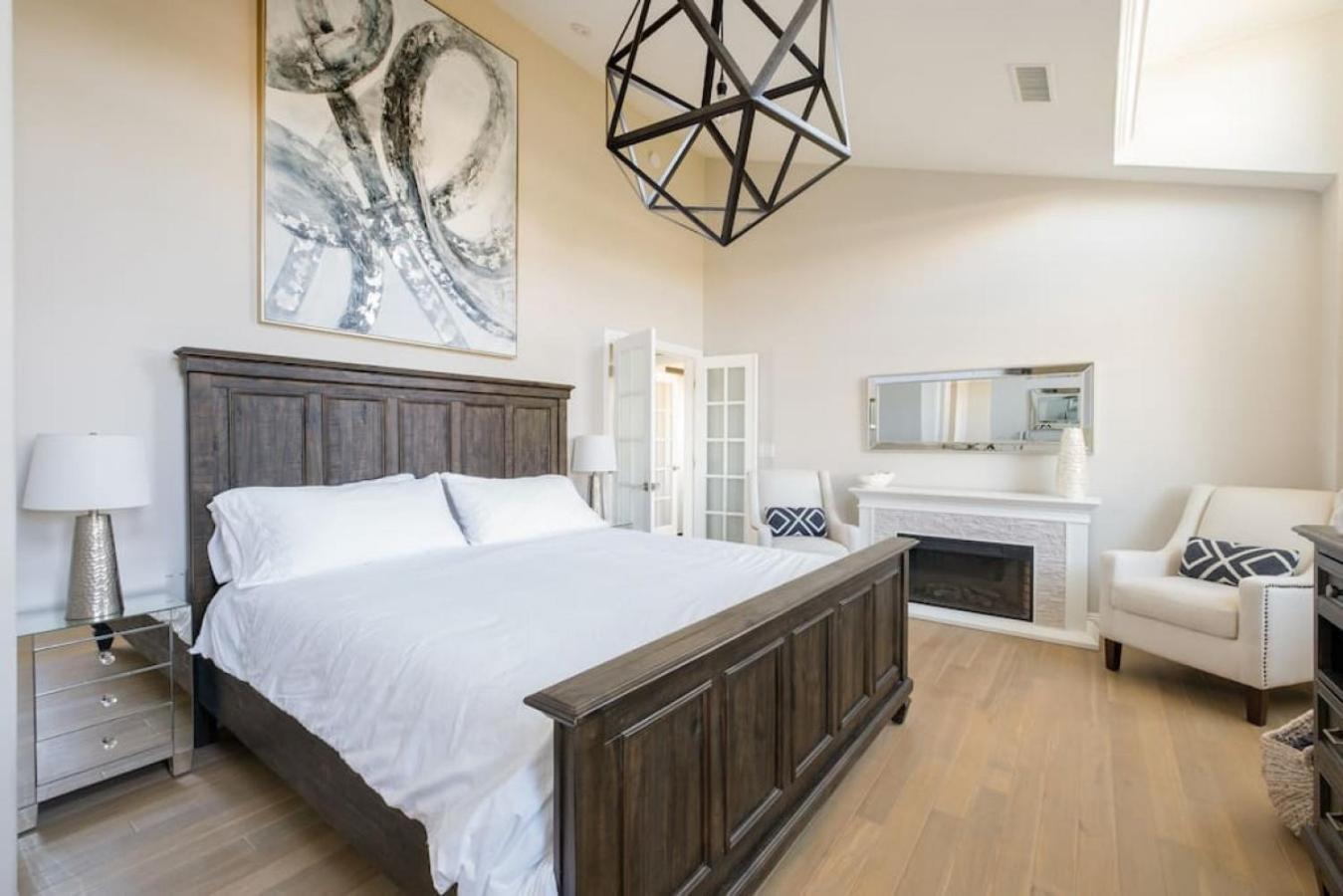 4221 Urban Oasis In Hillcrest Mission Hills *