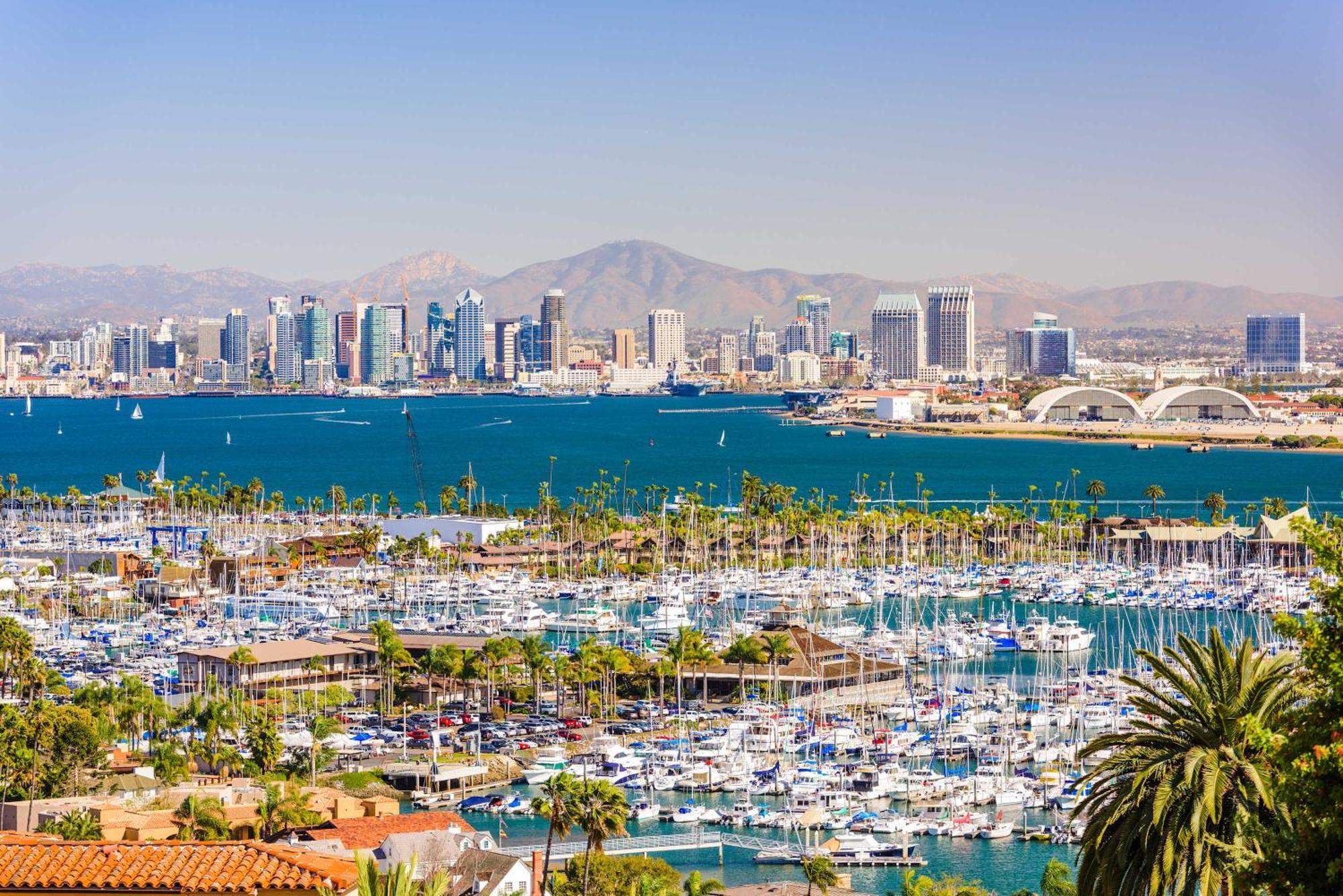 Catch N' Relax On Nimitz- Minutes From The Harbor *