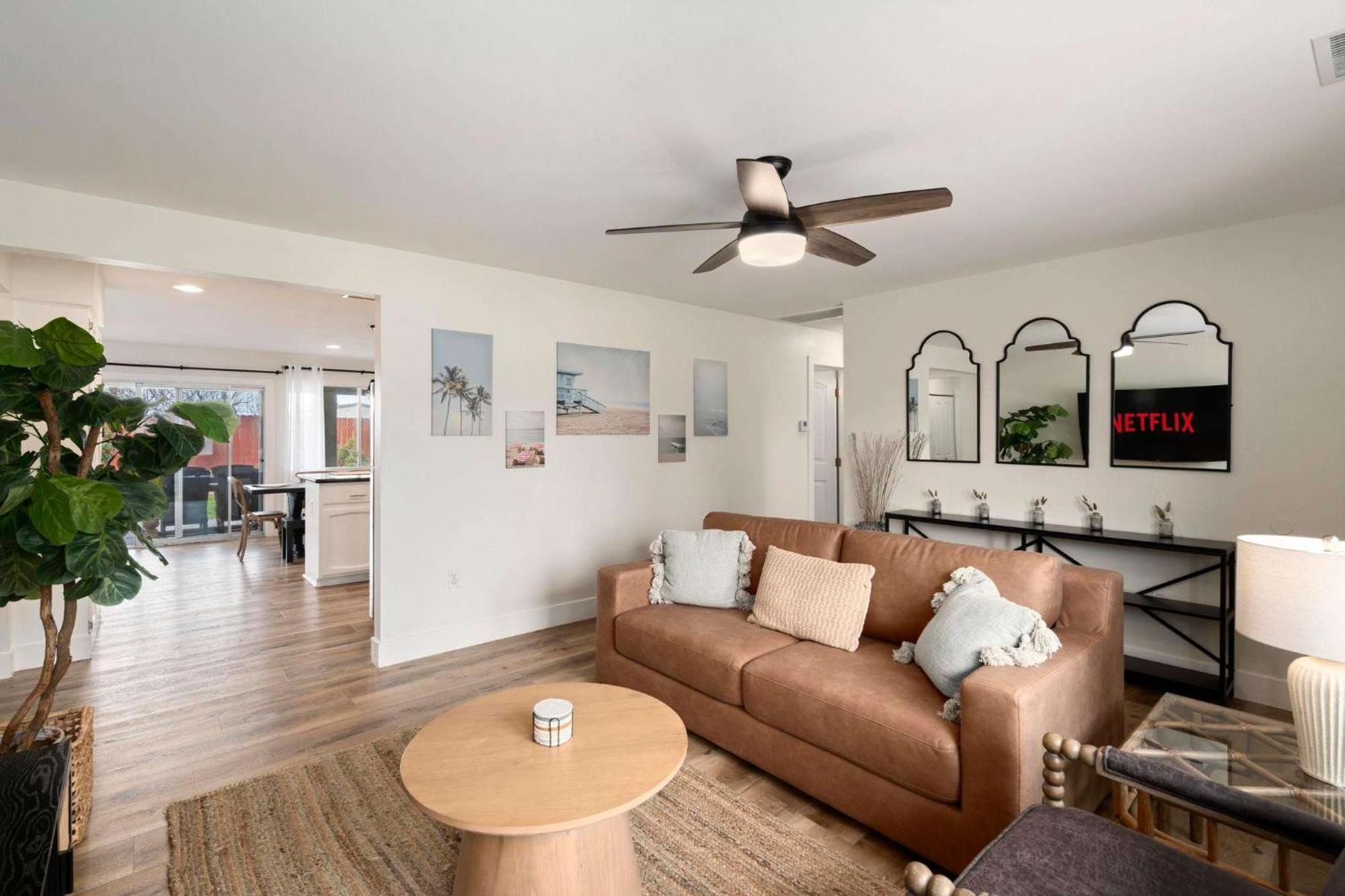 Spacious 4br Outdoor Kitchen Hot Tub & Fun San Diego