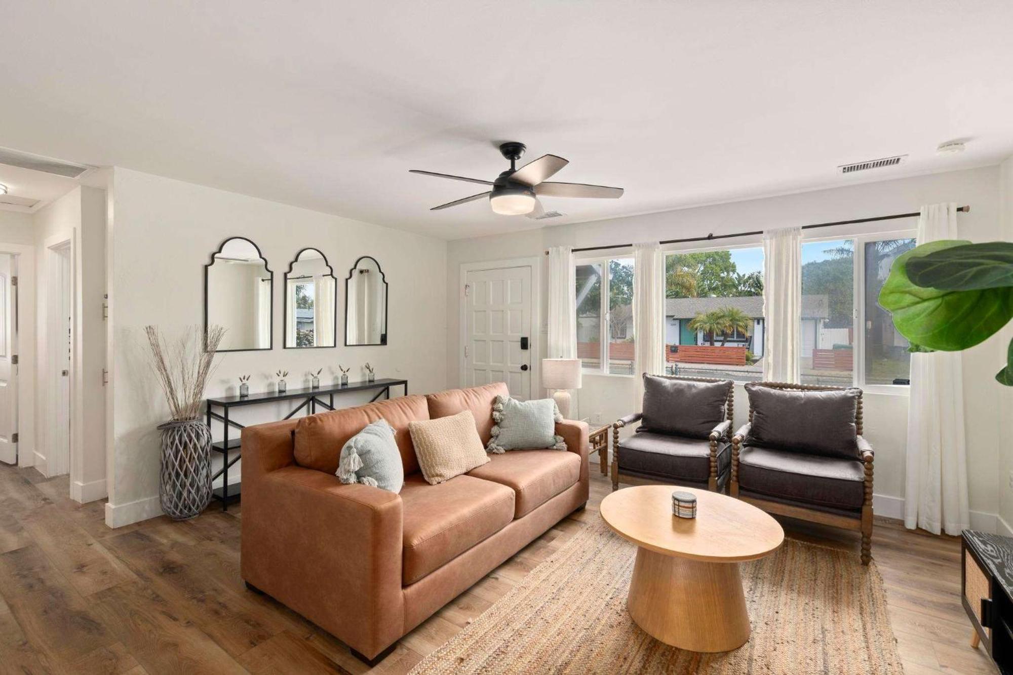 Spacious 4br Outdoor Kitchen Hot Tub & Fun San Diego