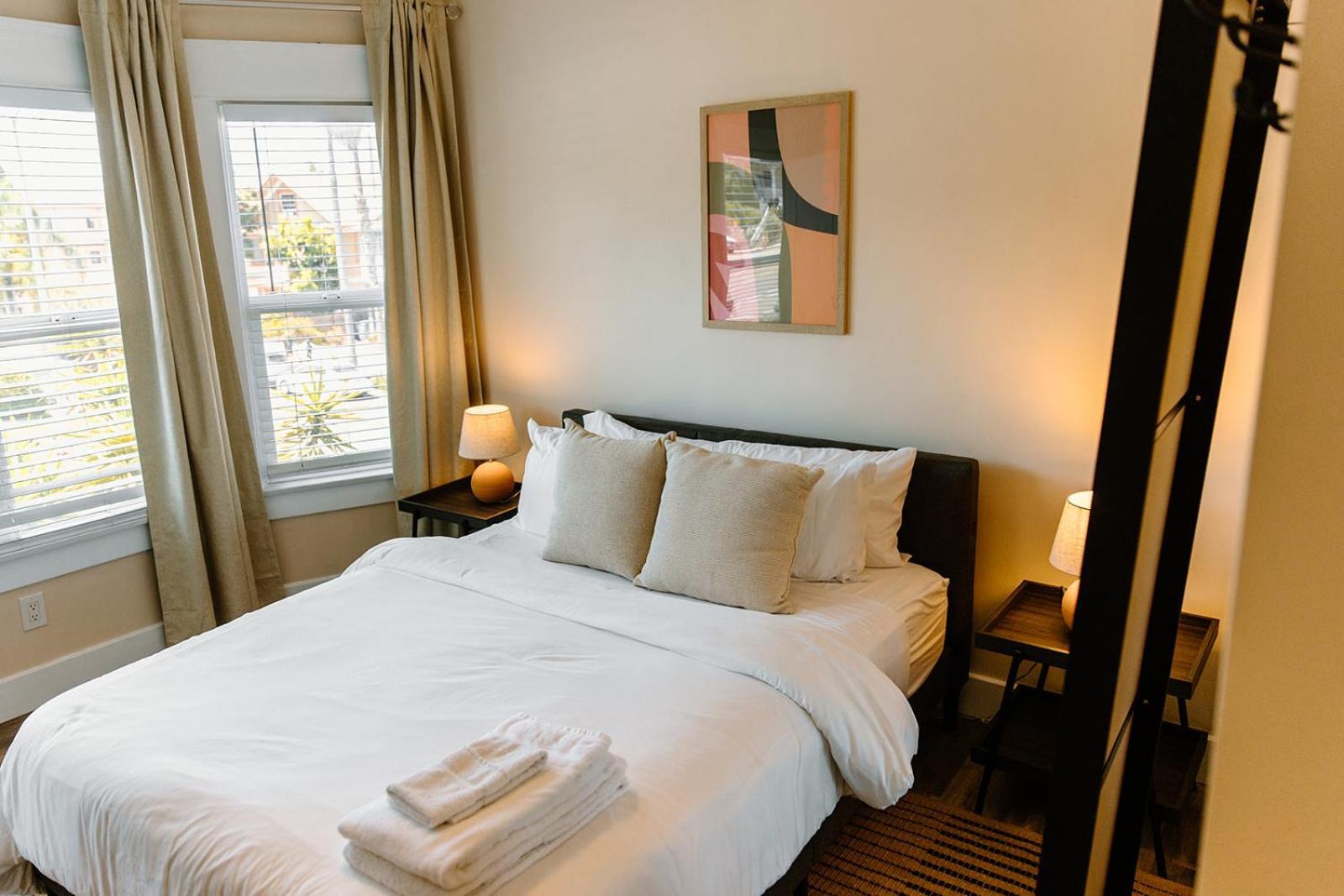 Guest house Outsite - Golden Hill