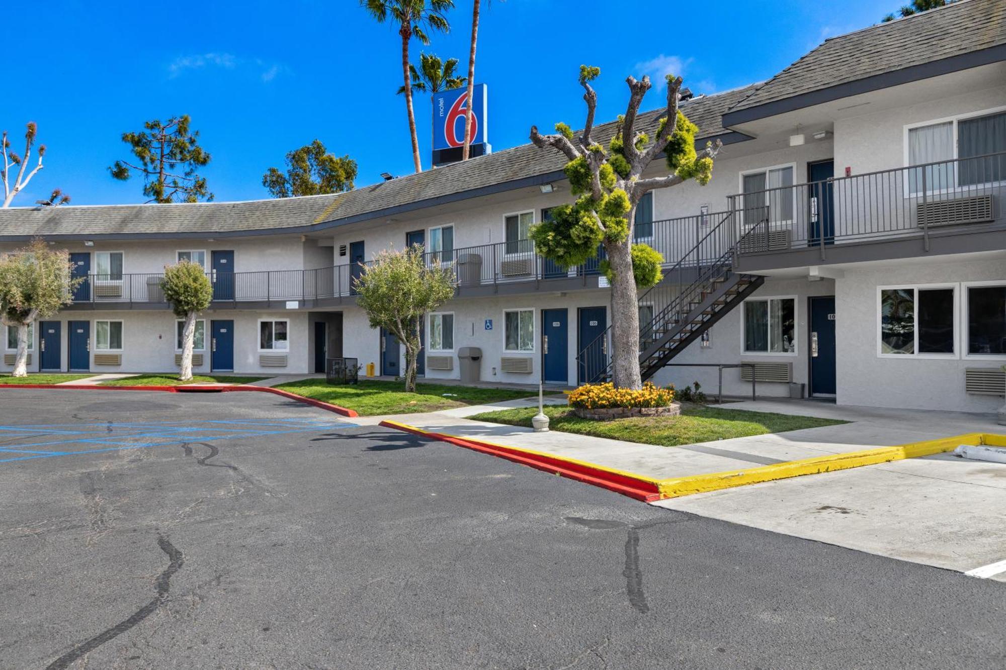 Hotel 6-san Diego, Ca - North 3*