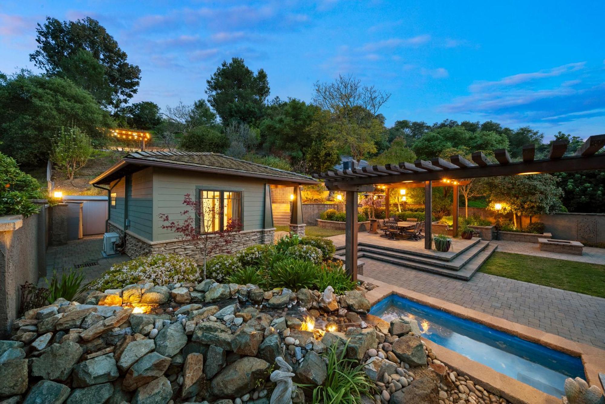 Garden House Guest house *
