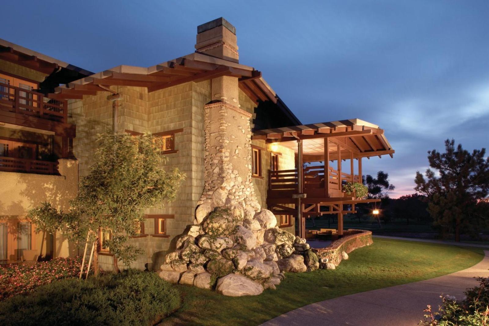 The At Torrey Pines