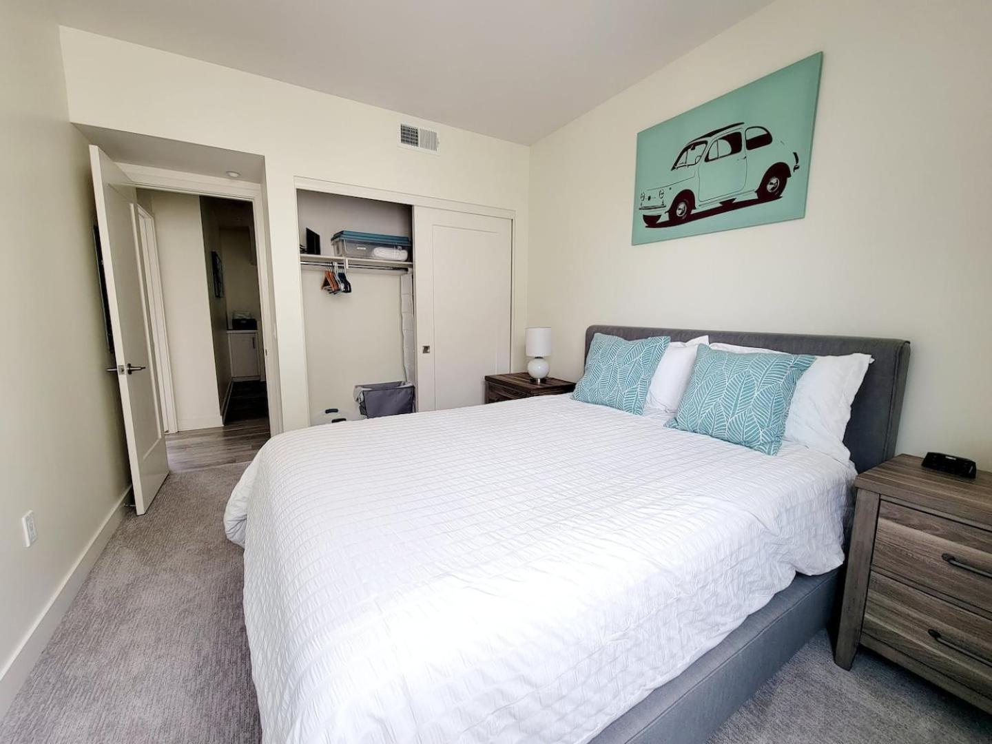 Upscale Modern Townhouse At Balboa Park Holiday home *