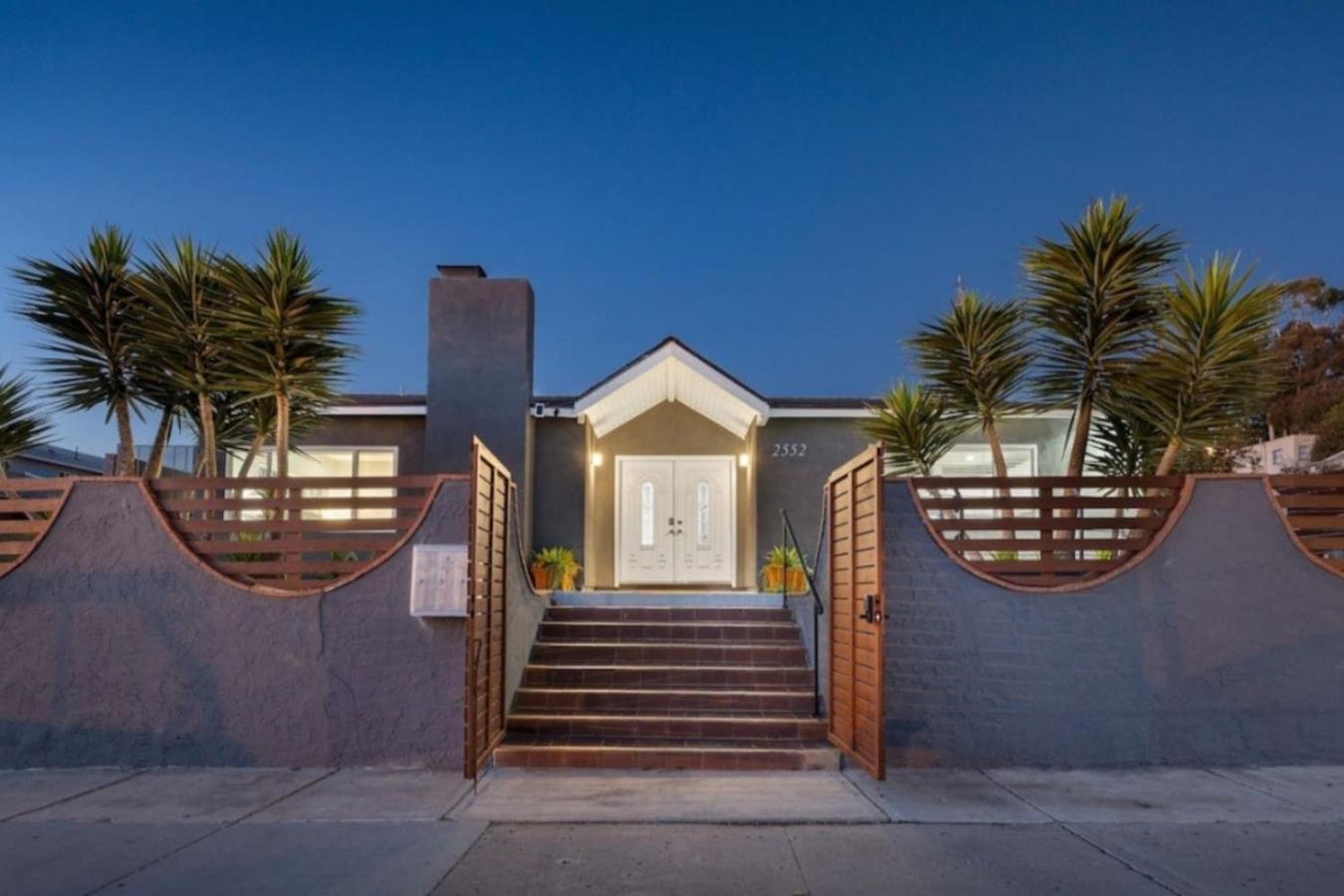 Villa Bella Casa 1 Pool With Minutes To Downtown And Beaches
