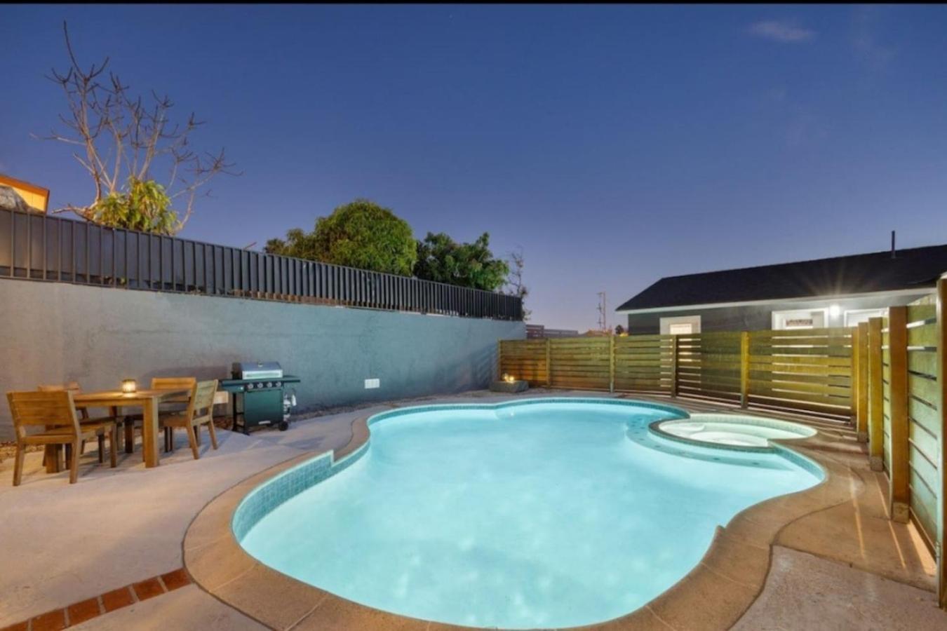 Villa Bella Casa 1 Pool With Minutes To Downtown And Beaches *