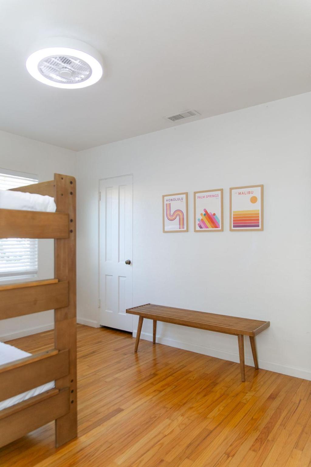 Holiday home Modern Retro Close To Dt, Zoo, Parking, Hot Tub