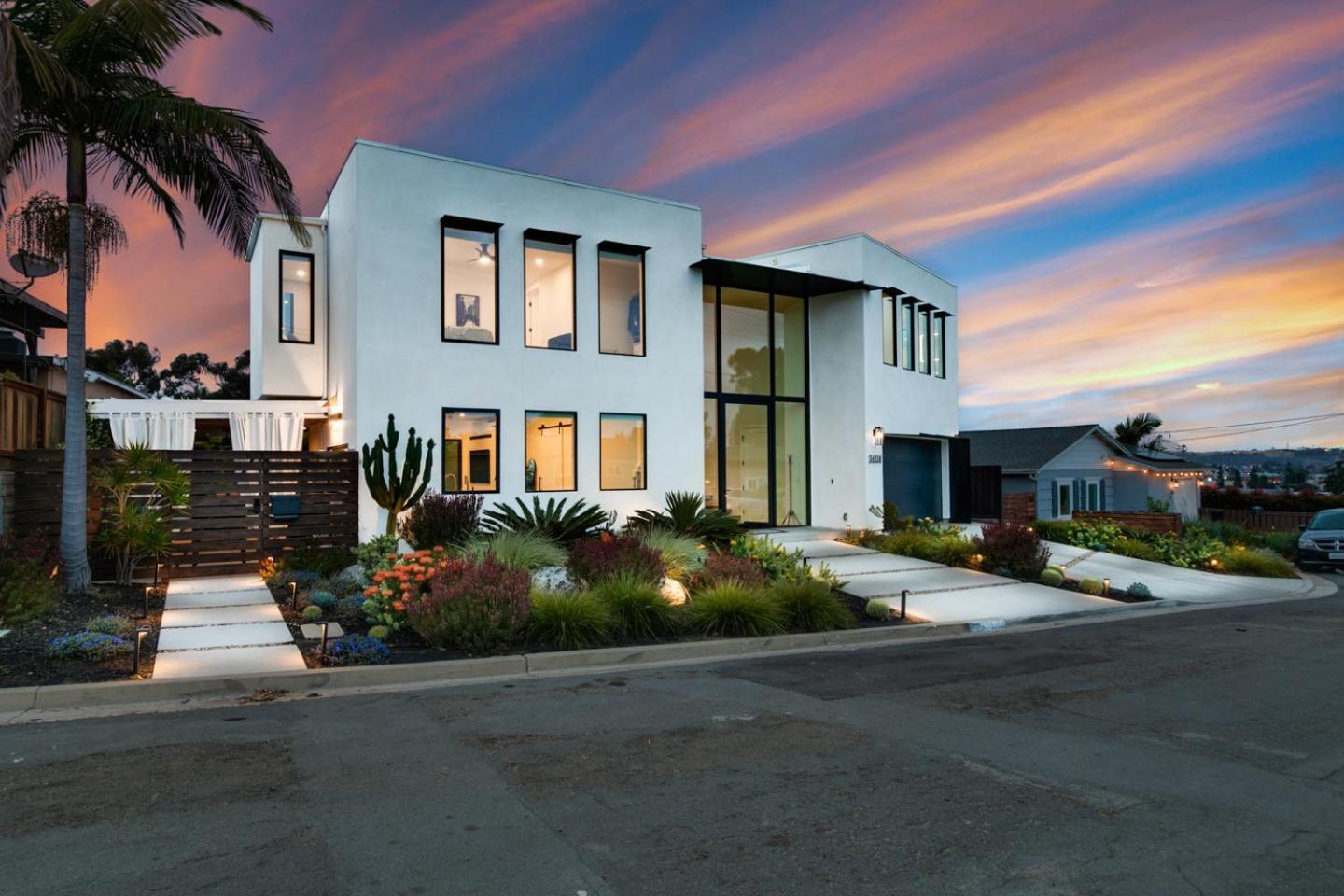 Luxury Pool Haven Scenic Views And Summer Fireworks *