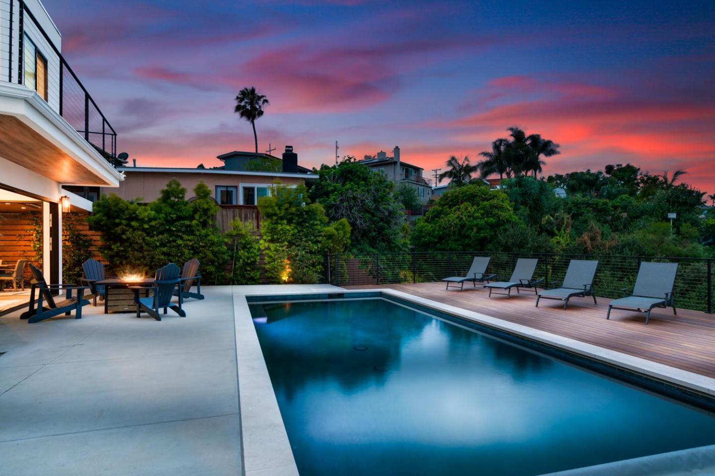 Luxury Pool Haven Scenic Views And Summer Fireworks *
