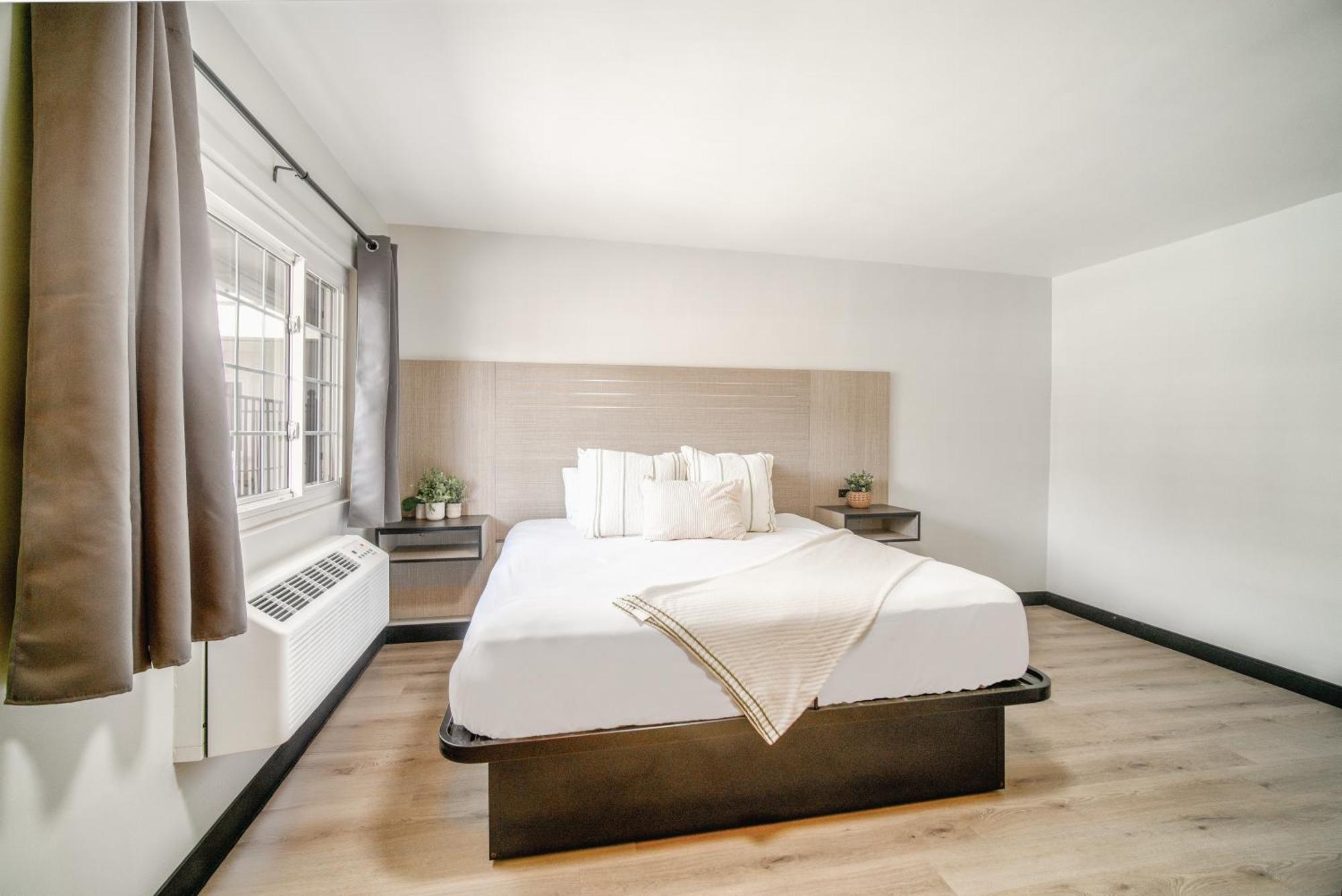 Hotel Flamingo - San Ysidro 2*