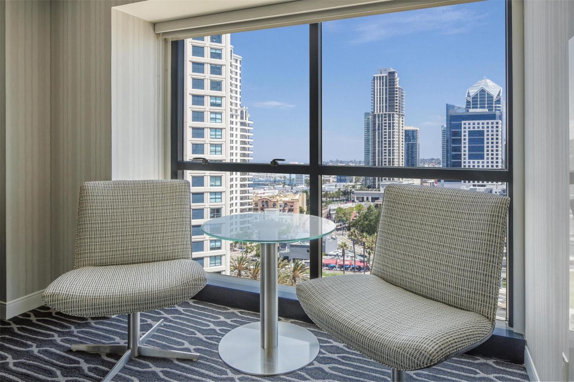 Hotel Manchester Grand Hyatt