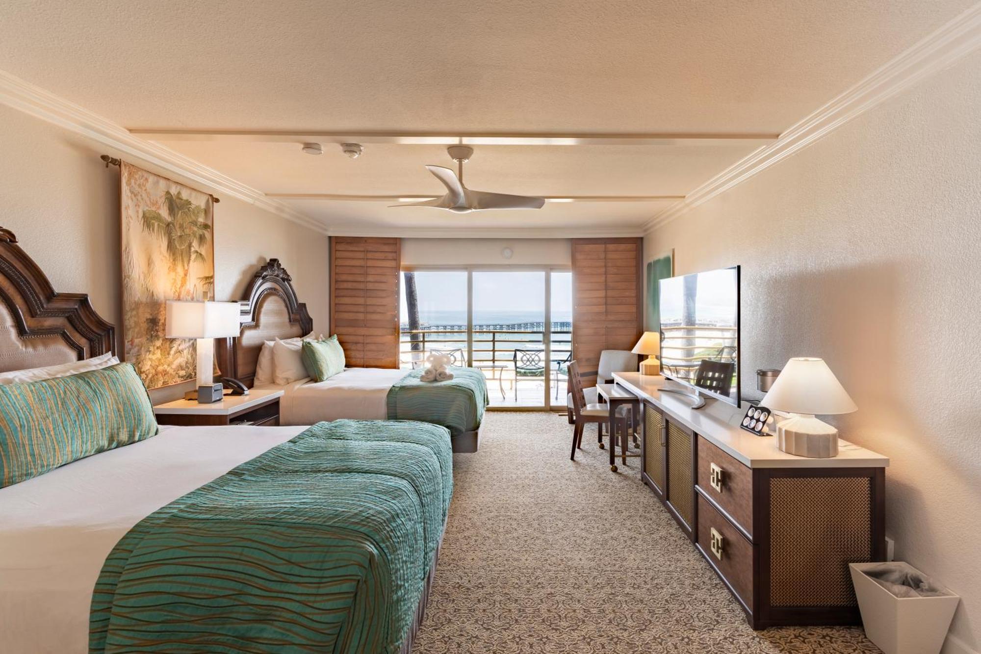 Pacific Terrace Hotel