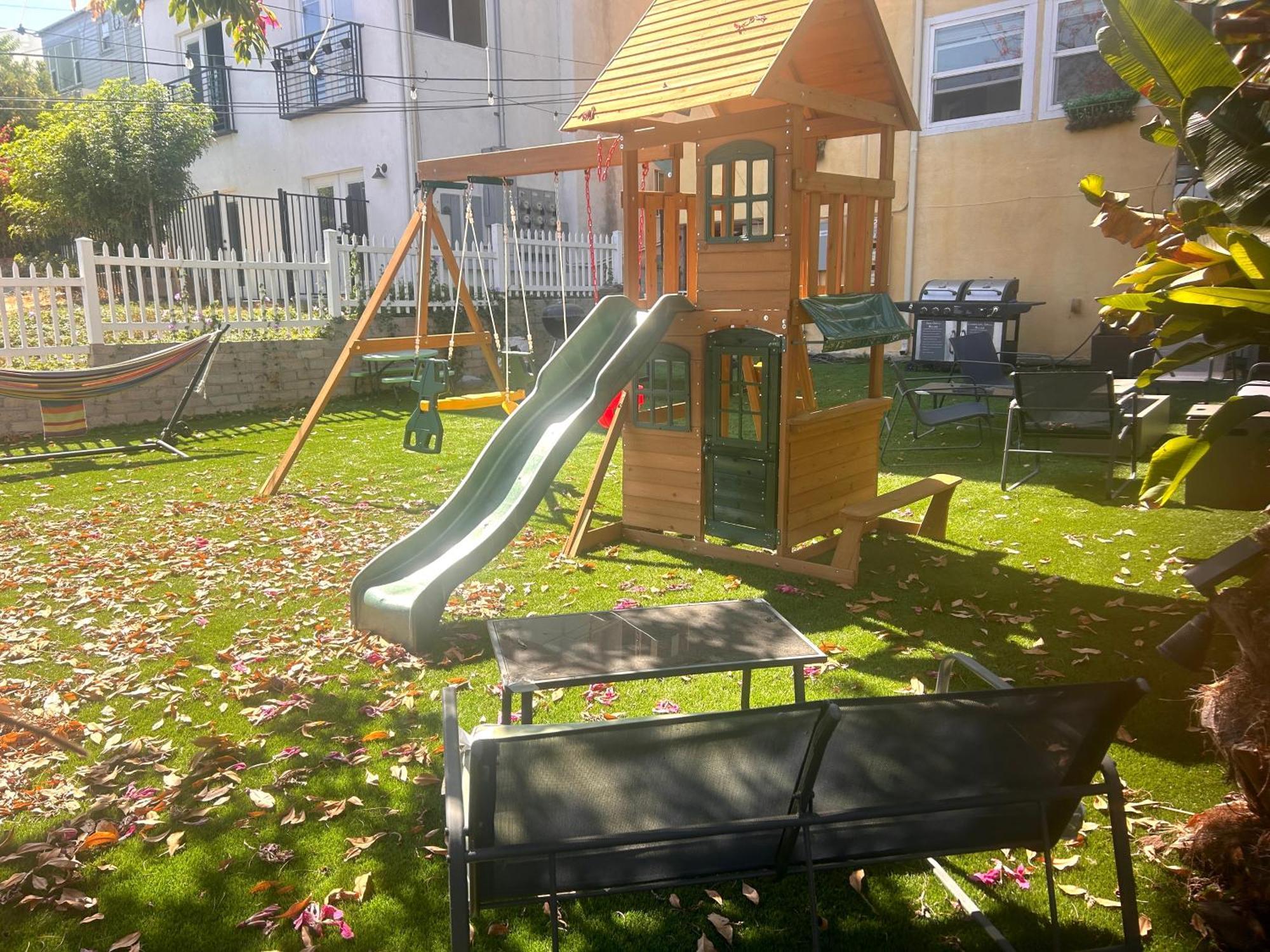 Casa Pacifica - Bbq, Firepit, Walk To Tons Of Fun Places Apartment