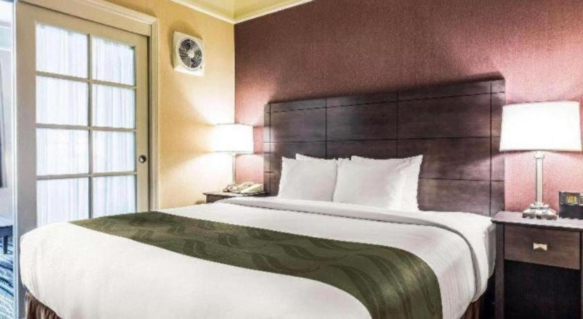 Ramada By Wyndham Hotel