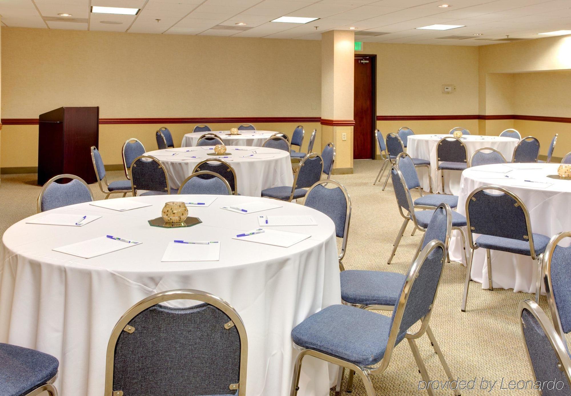 Hotel Express - Downtown By Ihg 3*