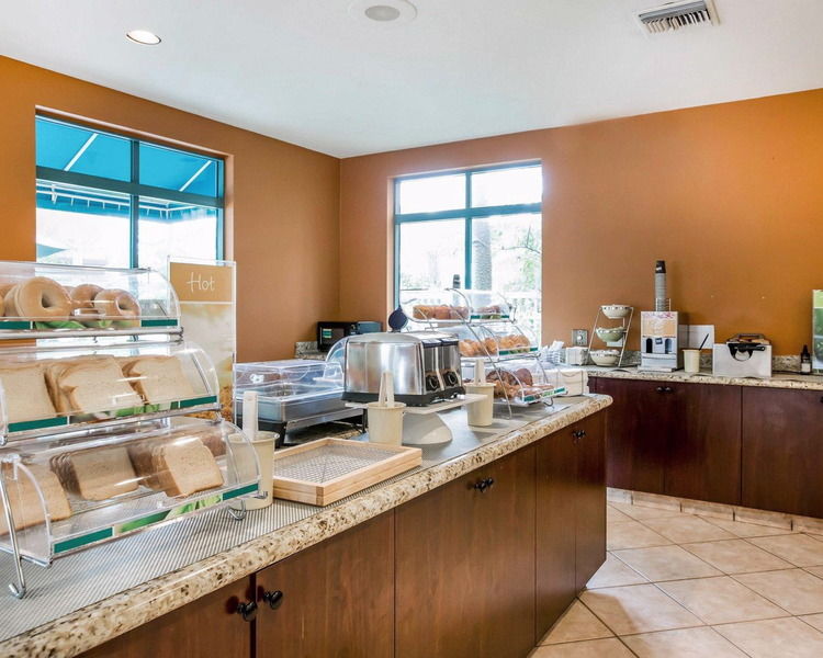 Ramada By Wyndham San Diego