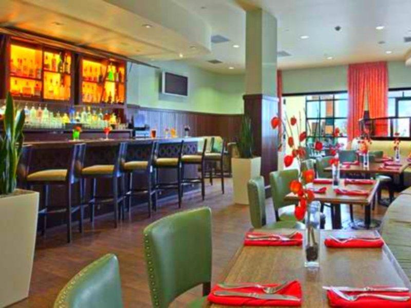 Hotel Hilton Mission Valley 4*