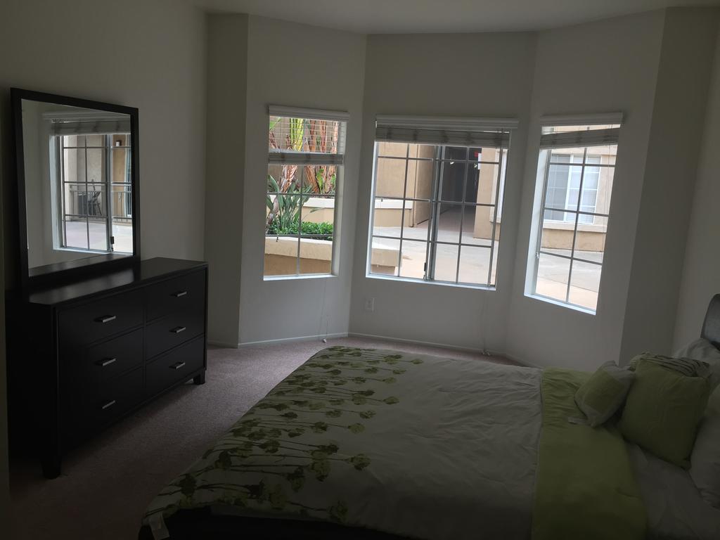 Apartment Awesome Mission Valley 2 Bedrooms Mc1 San Diego