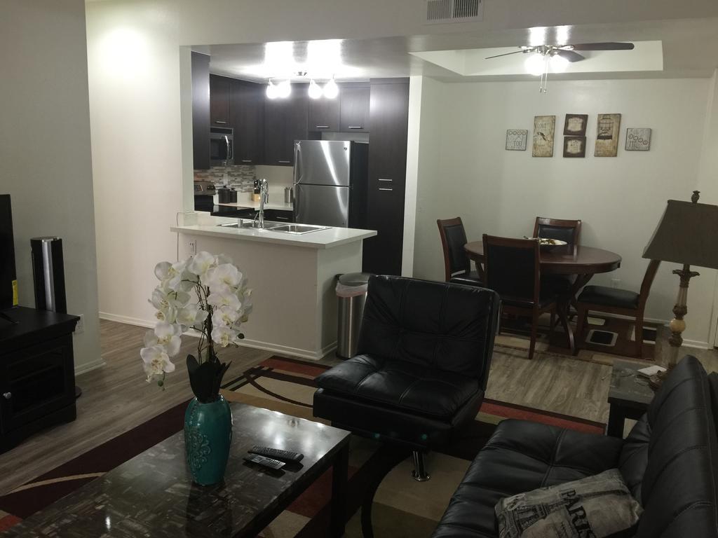 Awesome Mission Valley 2 Bedrooms Mc1 San Diego
