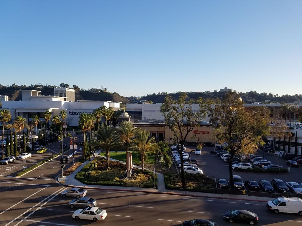 Amazing Vacation & Shopping In 2 Suits And 3 Bath Fb1 Apartment San Diego
