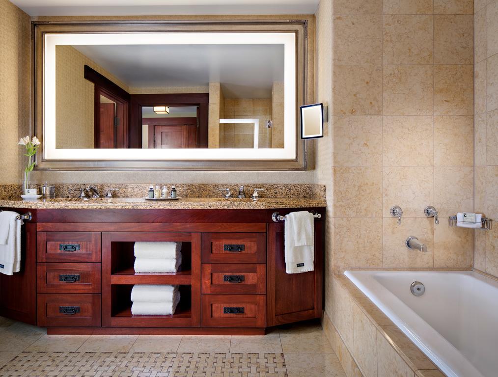 The At Torrey Pines Hotel 5*