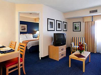 Hotel By Marriott Downtown