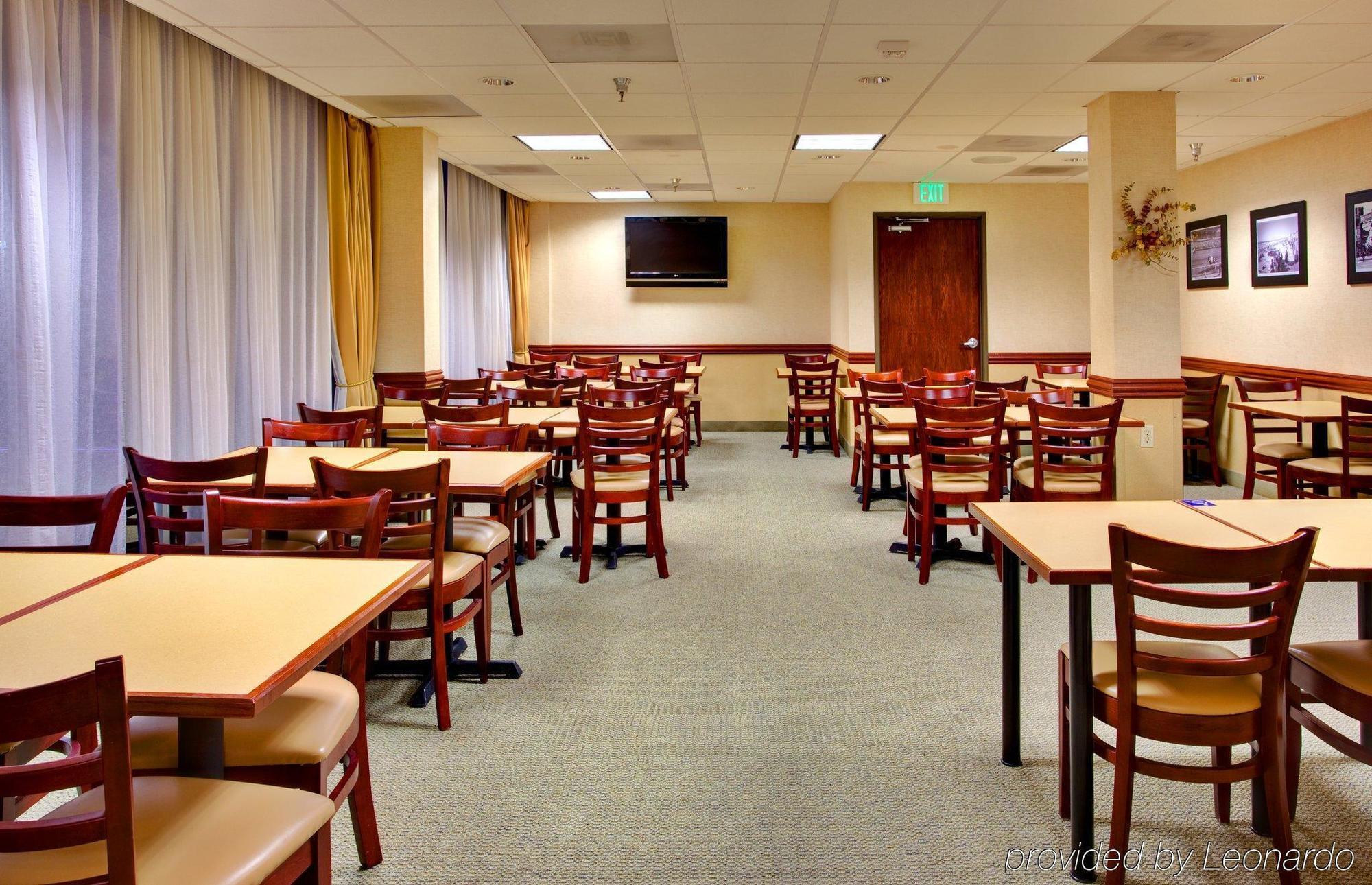 Hotel Express - Downtown By Ihg