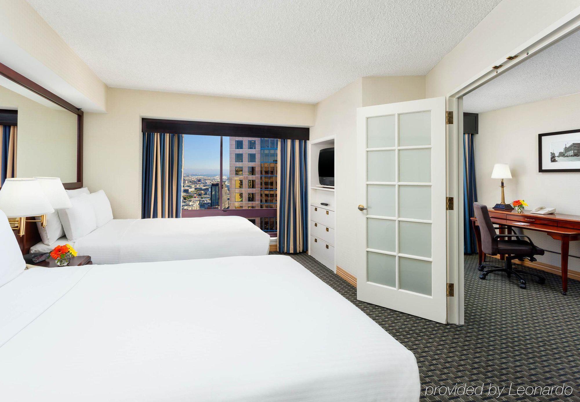 Marriott Vacation Club,    Hotel 3*