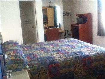 Parkside Hotel