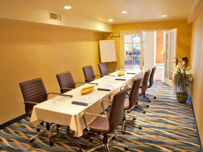 Wyndham Garden 3*