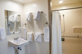 The Monsaraz San Diego, Tapestry Collection By Hilton Hotel