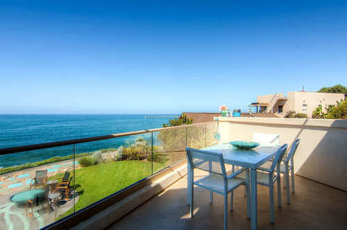 Apartment House By The Ocean