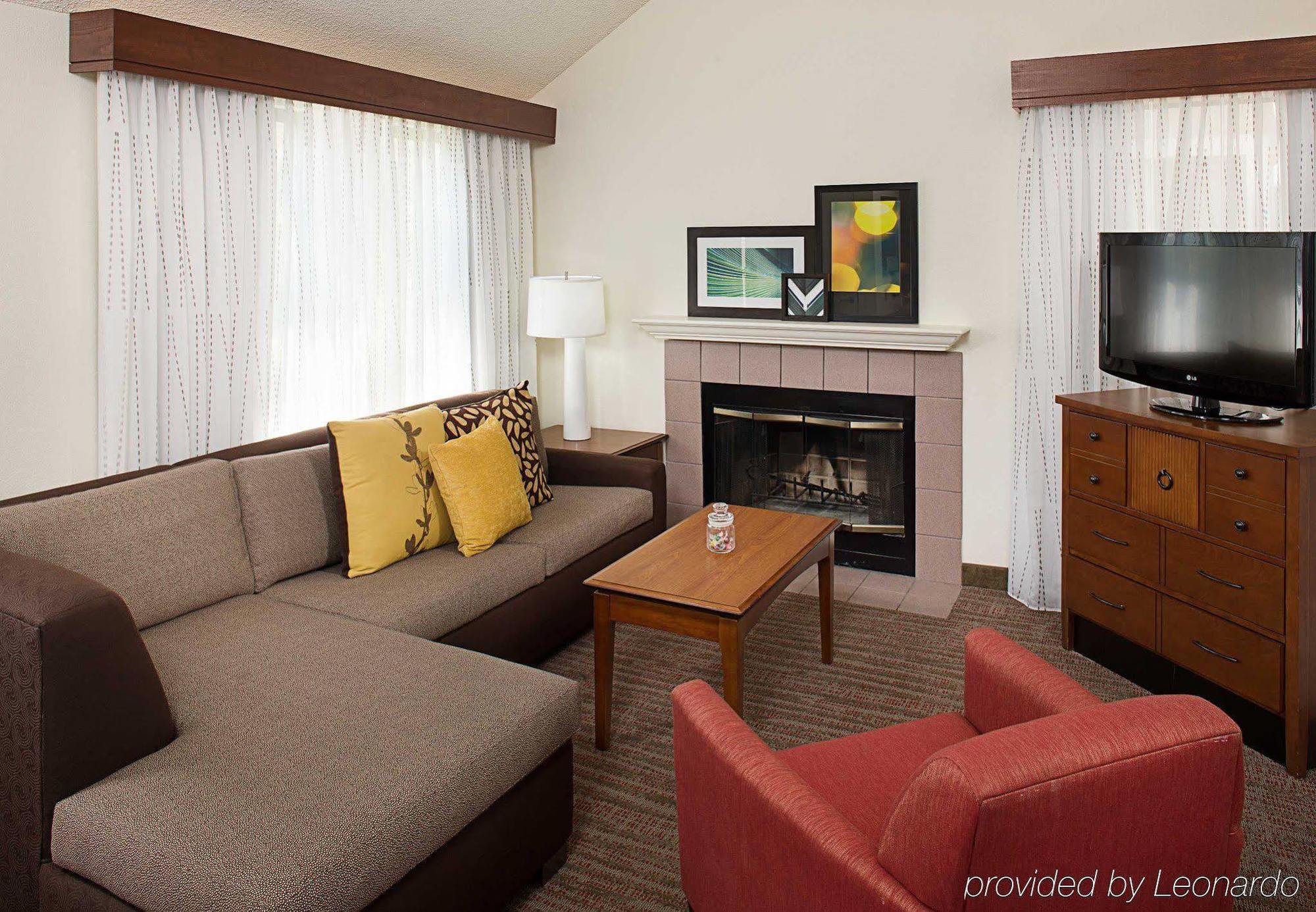 By Marriott Hotel San Diego