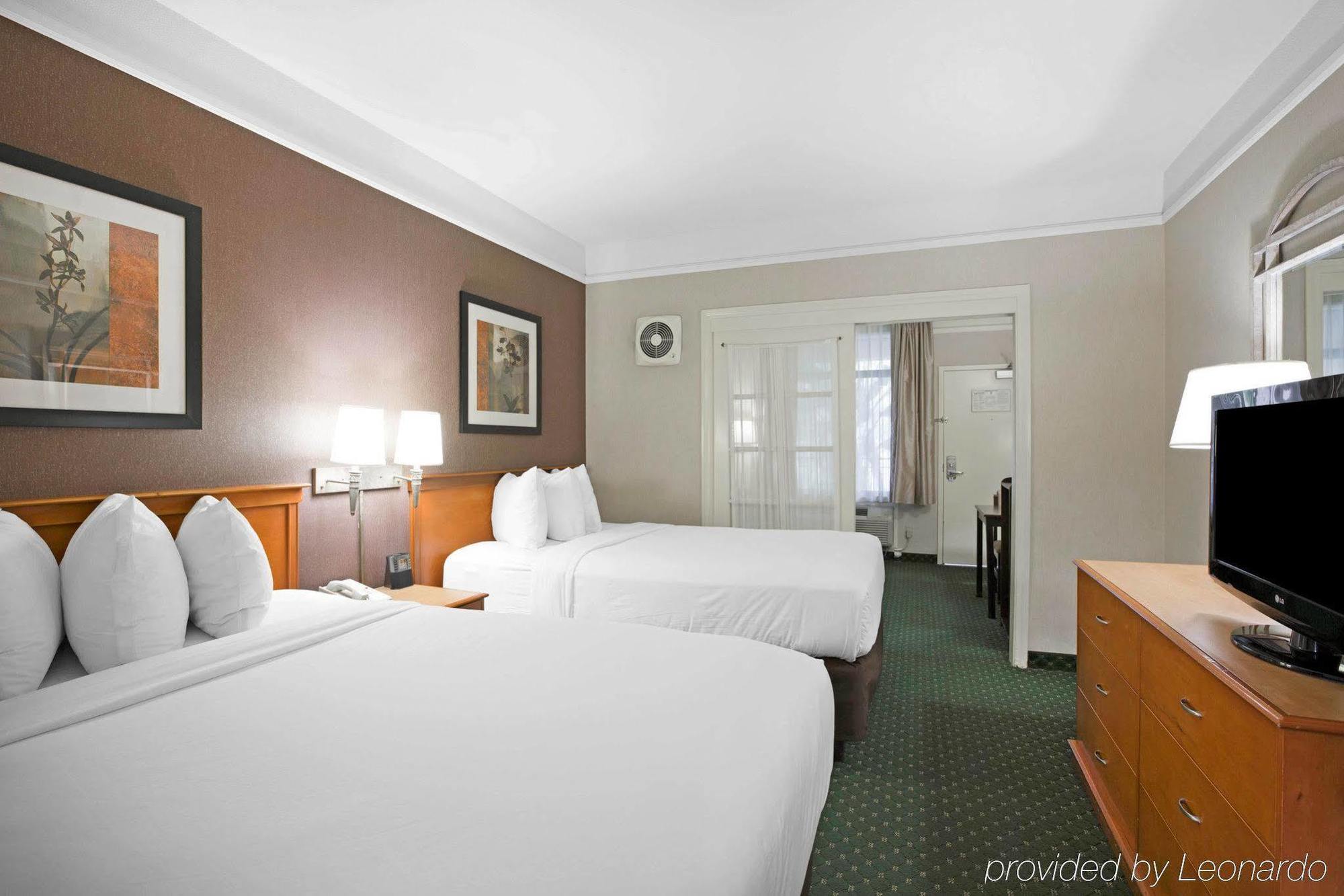 Ramada By Wyndham San Diego