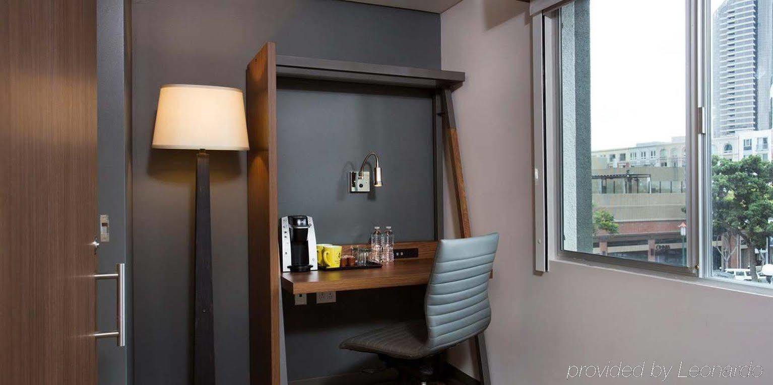 Staypineapple, Hotel Z, Gaslamp San Diego San Diego
