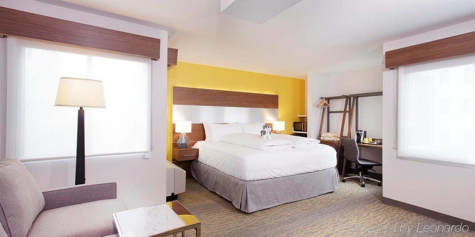 Staypineapple, Hotel Z, Gaslamp San Diego 3*
