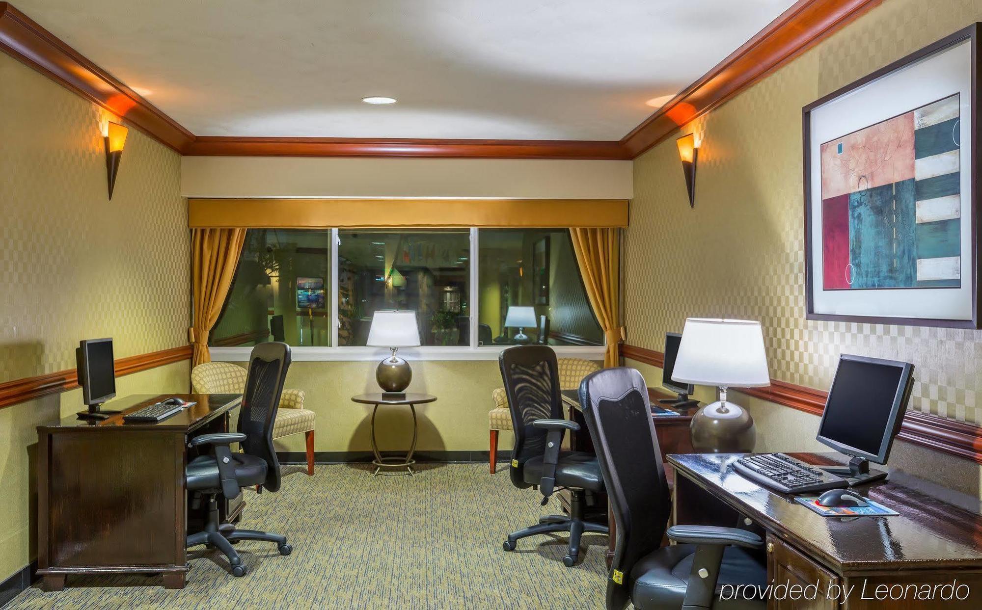 Hotel Express - Downtown By Ihg