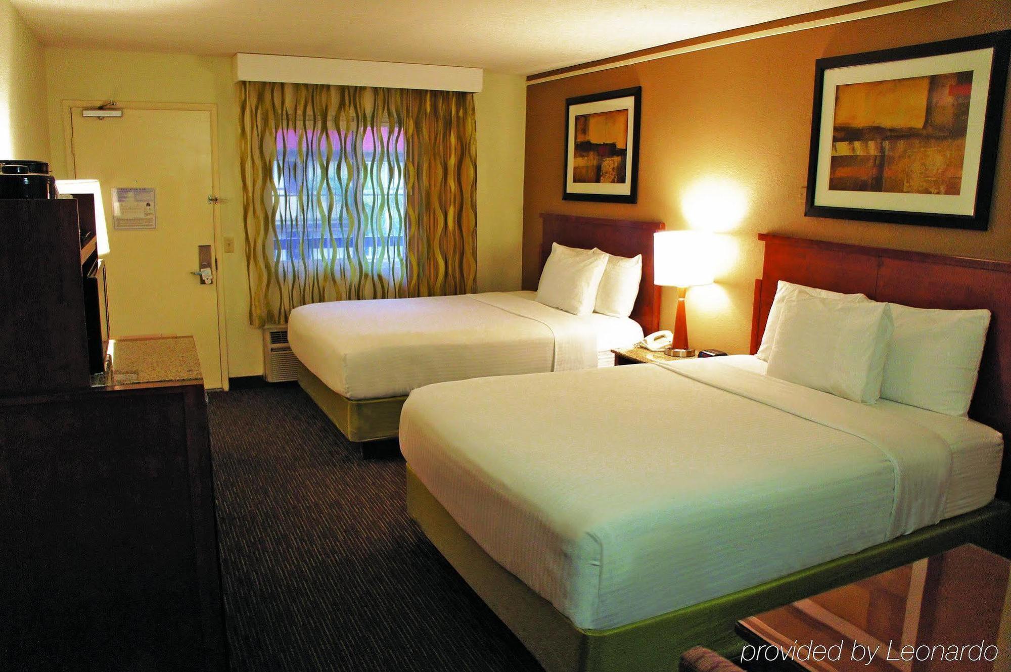 Hotel Mission View & Sea World - Zoo