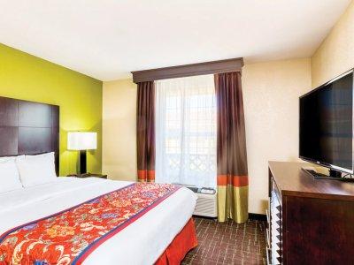 Comfort Old Town Inn 3*