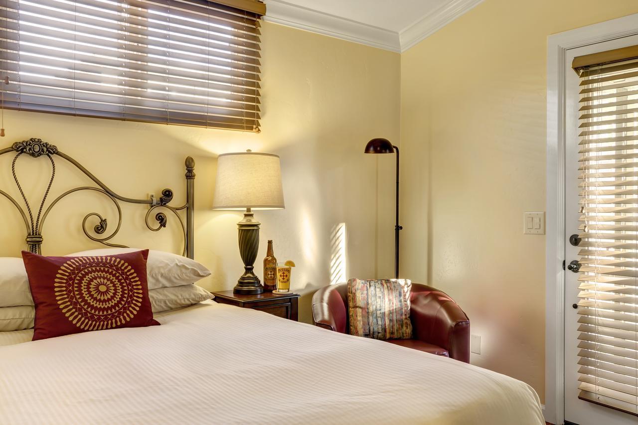 Inn Hillcrest House Bed & Breakfast