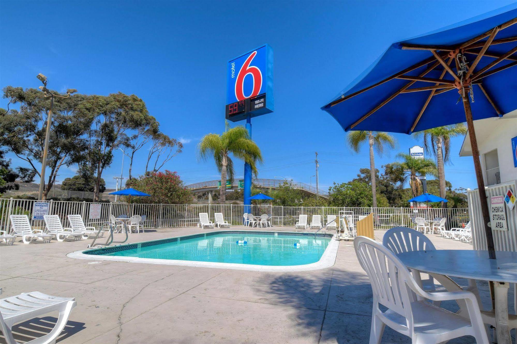 Hotel 6-san Ysidro, Ca - - Border 3*