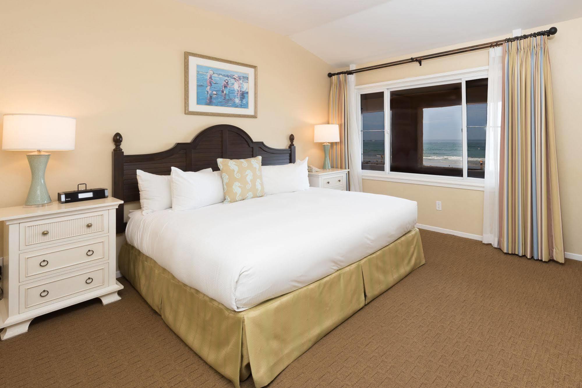 La Jolla & Tennis Club 4*